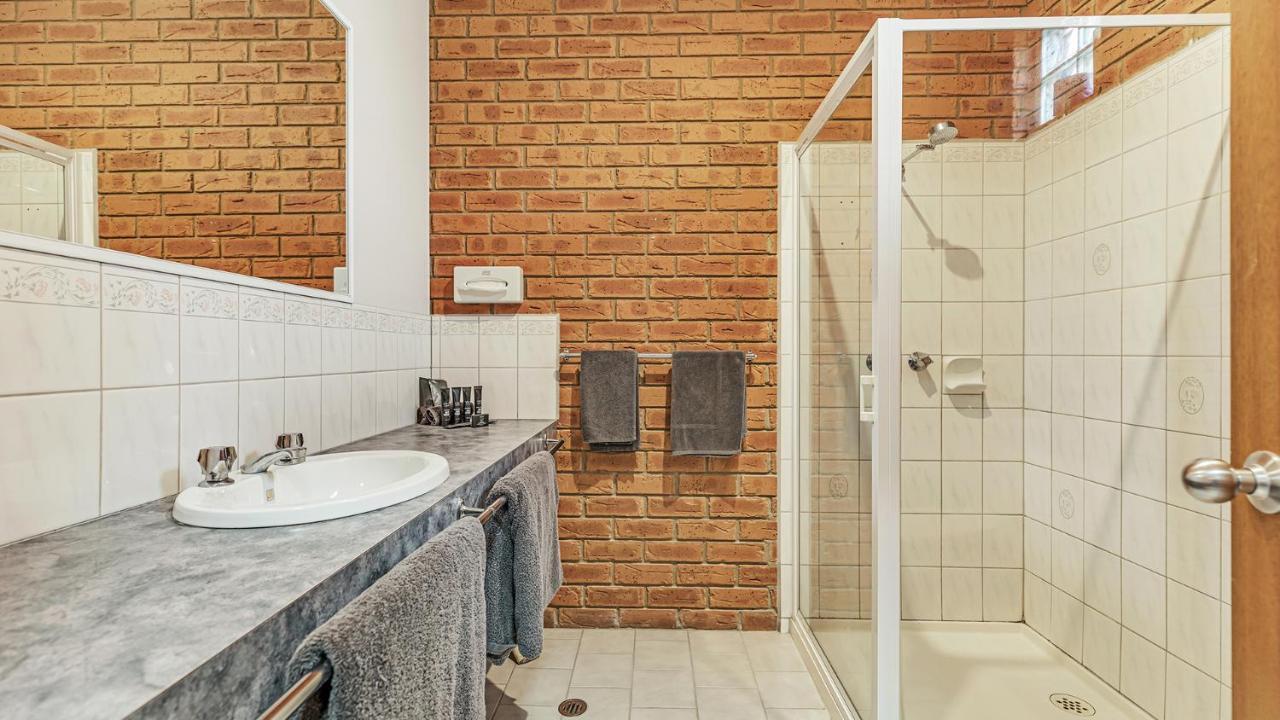 Golden River Motor Inn Moama Ngoại thất bức ảnh