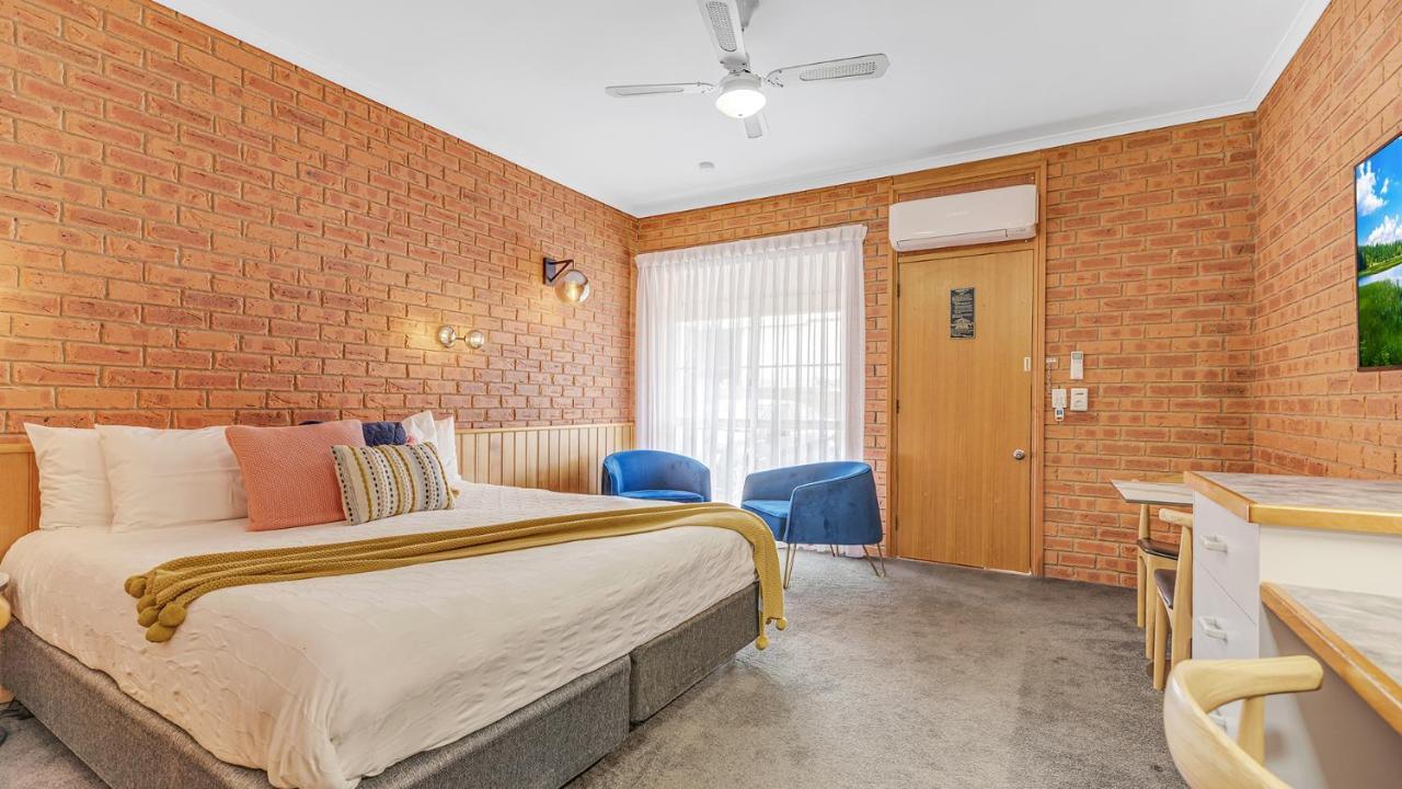 Golden River Motor Inn Moama Ngoại thất bức ảnh