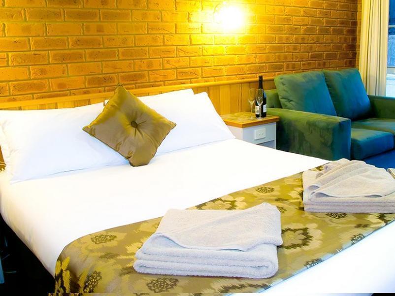 Golden River Motor Inn Moama Ngoại thất bức ảnh