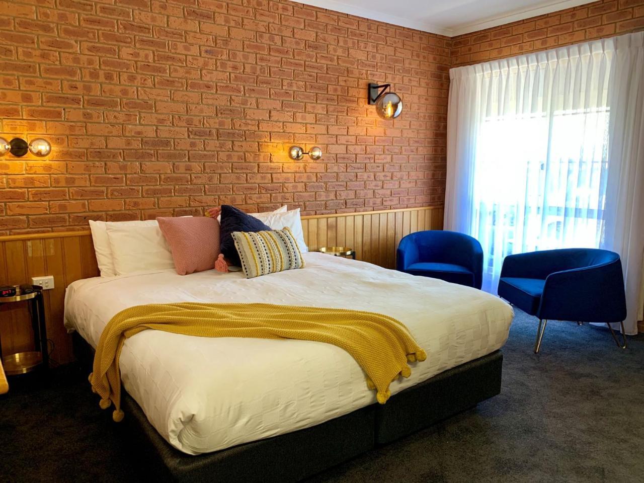 Golden River Motor Inn Moama Ngoại thất bức ảnh